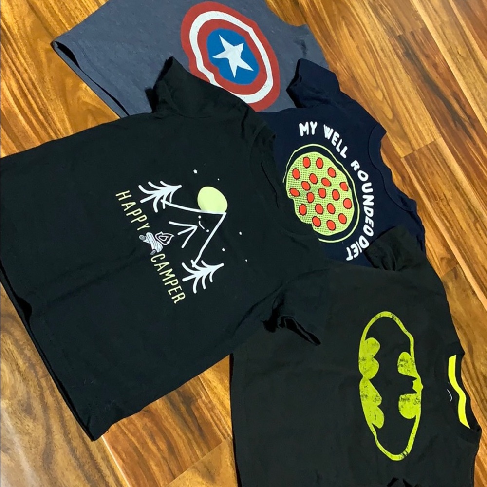 Lot of 4 T-shirts